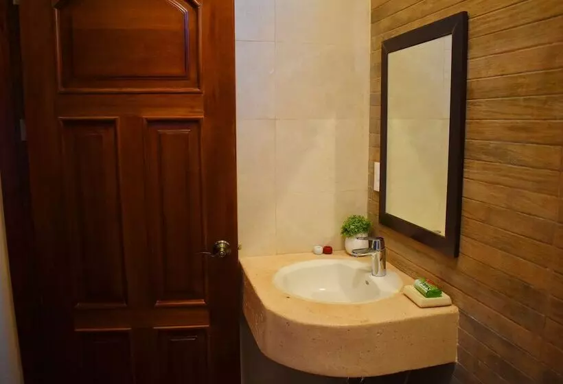 Hotelli Villas Vallazoo