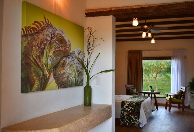 בית מלון כפרי Villas Vallazoo