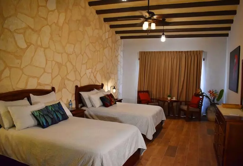 Hotelli Villas Vallazoo