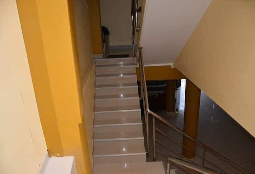 בית מלון כפרי Zeus