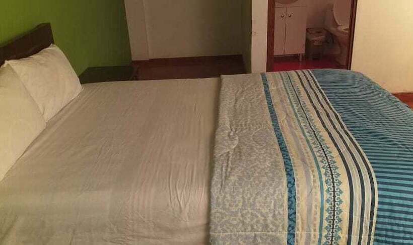 בית מלון כפרי Zeus