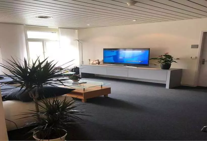 King Apartment