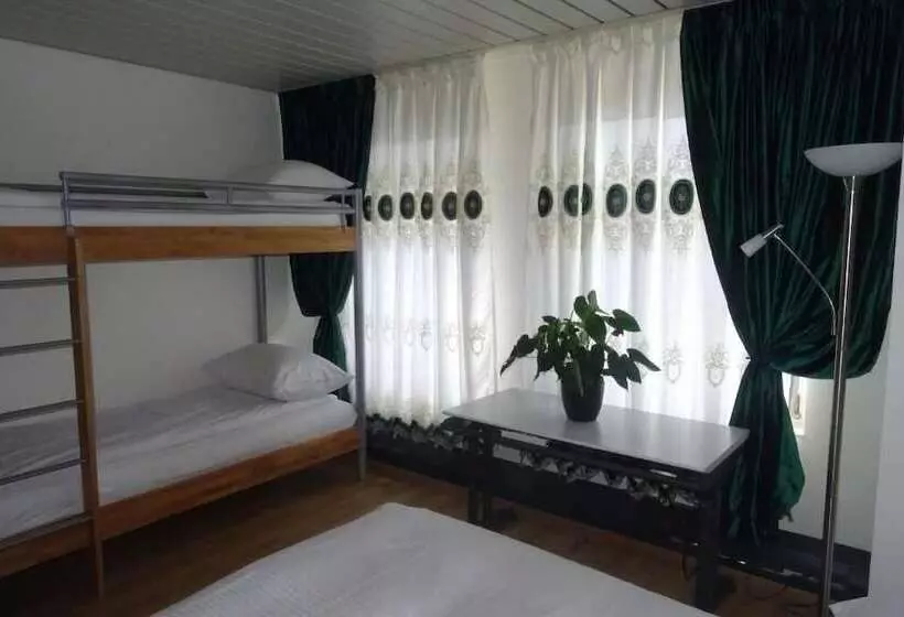 King Apartment