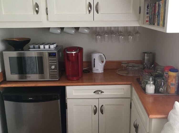 Matisse Bed & Breakfast