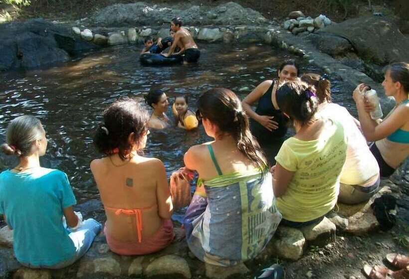 ペンション Eco Veggie Hostel Balaramapuri