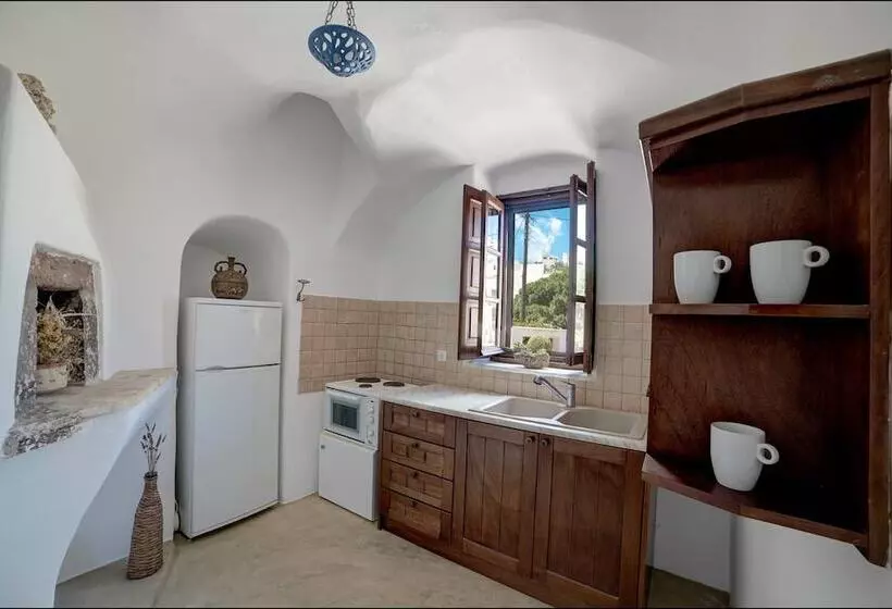 پانسیون Guest House Kalitsi