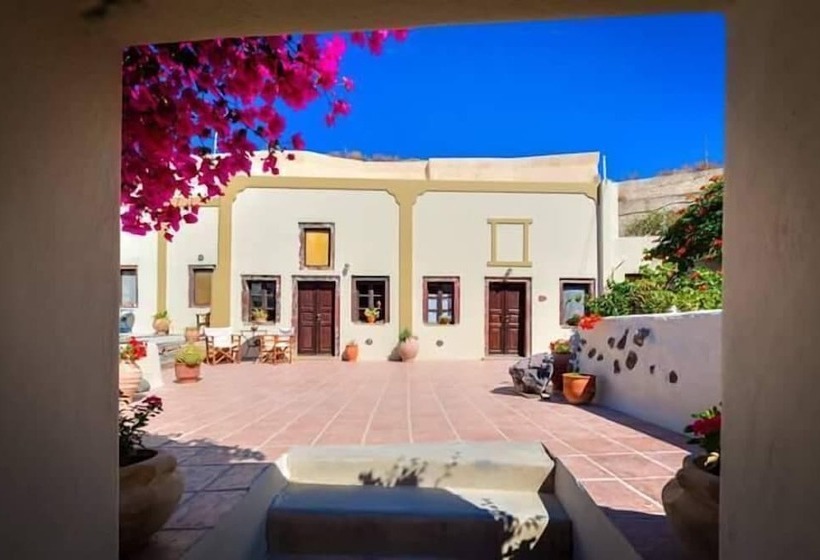 Pensión Guest House Kalitsi