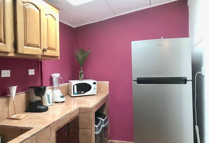 펜션 Nomadas Paradise House