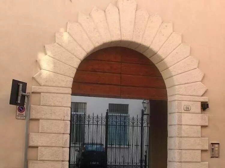 A Casa Di Andrea Bed & Breakfast