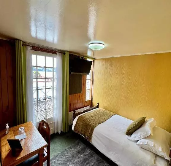 ベッドアンドブレックファースト Casa Kolping Chiloe