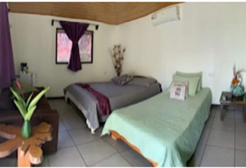 민박 Rancho Los Compayres