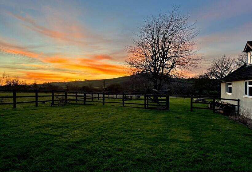 Court House Farmhouse
