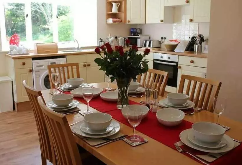 Droop Farm Cottage