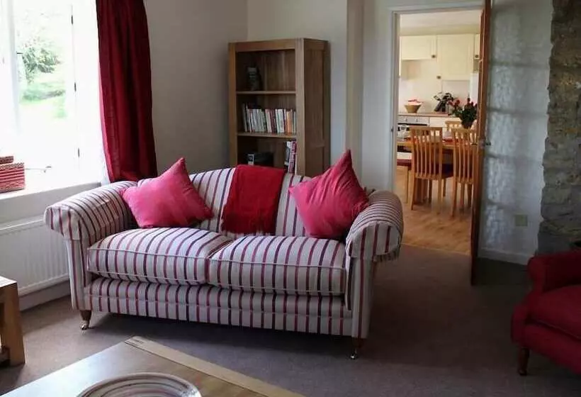 Droop Farm Cottage