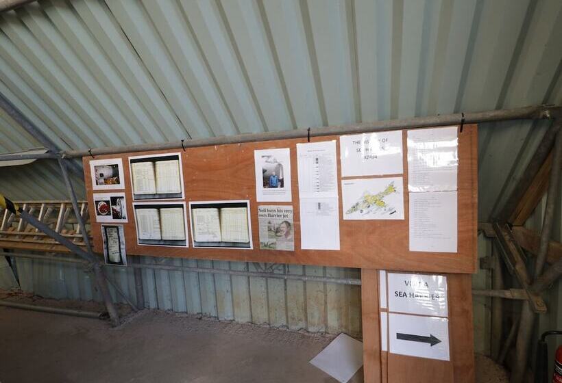 Heron Lodge Castle Farm