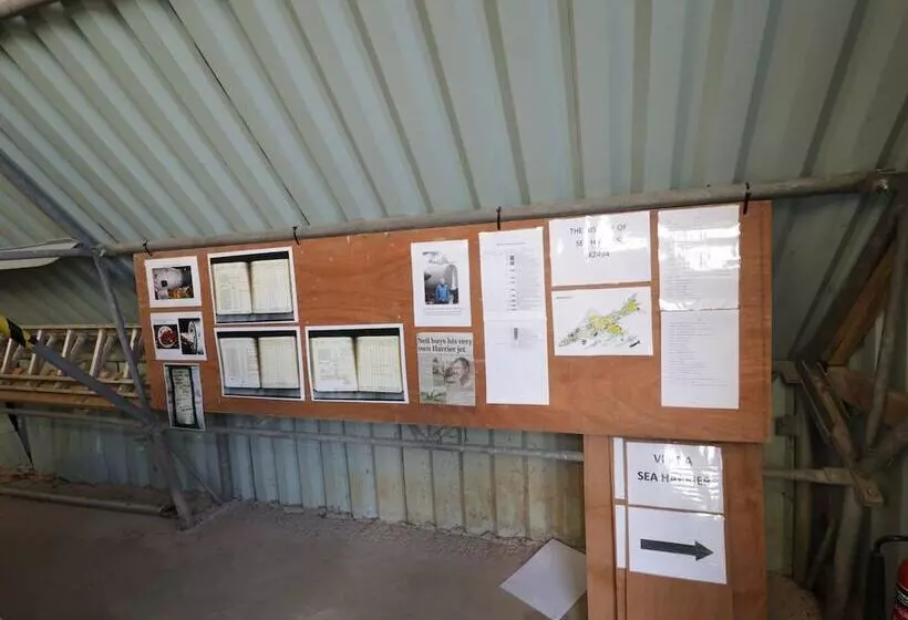 Heron Lodge Castle Farm