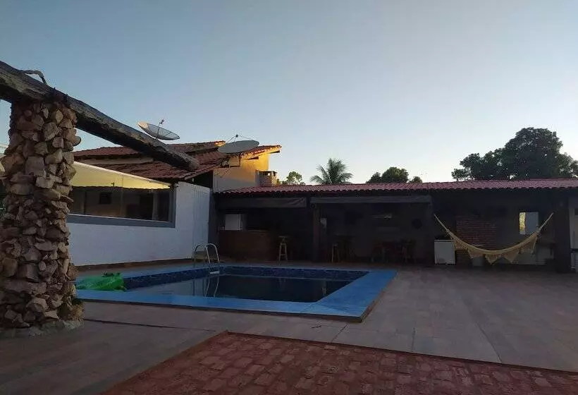 簡易ホテル Pousada Capitão Leno