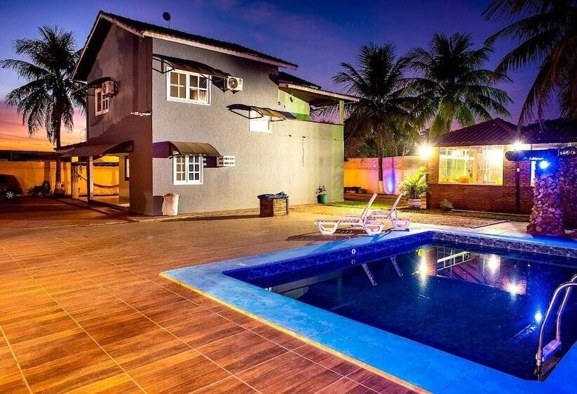 مسافرخانه Pousada Capitão Leno