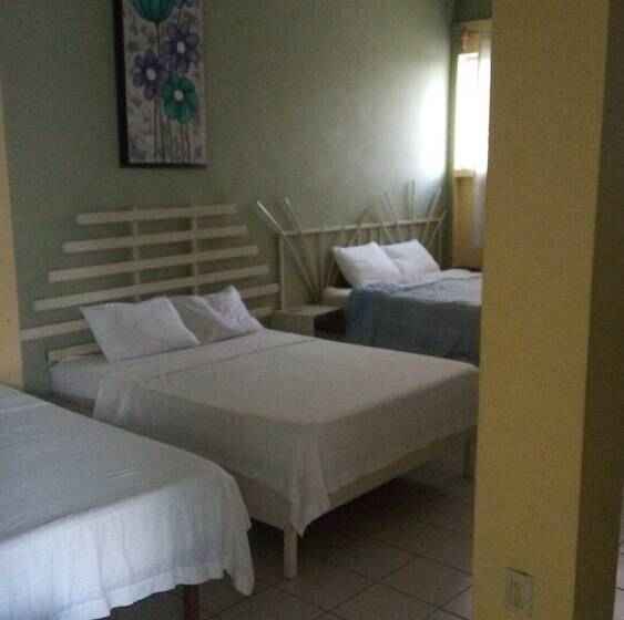 Hotel Avenida D Martin