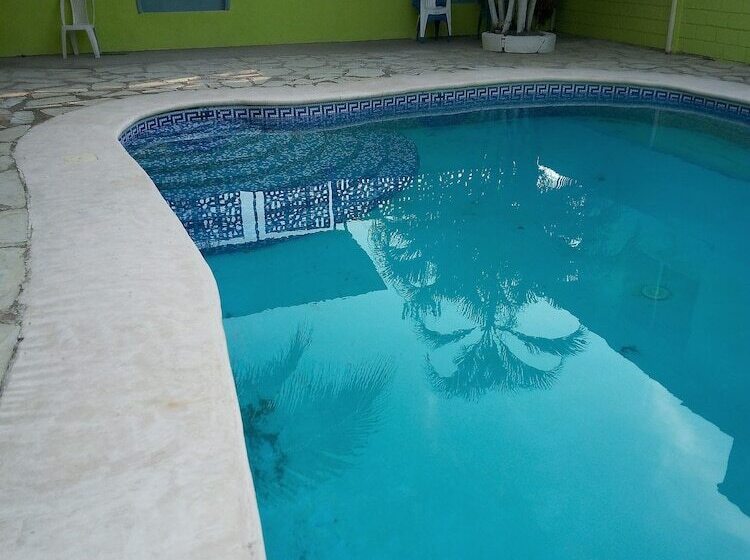 Hotel Avenida D Martin