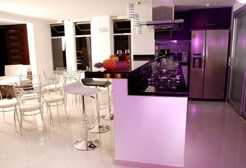 בית מלון כפרי Neiva Meridian