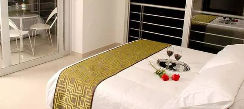 Hotelli Neiva Meridian