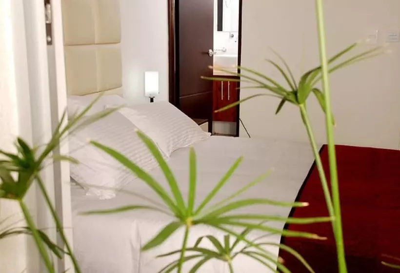 Hotelli Neiva Meridian