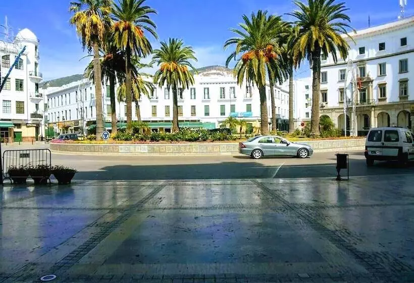 هتل Pension Iberia