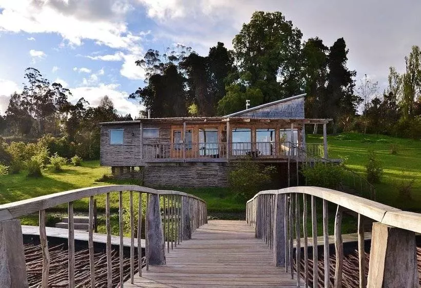 ホテル Refugio Pullao