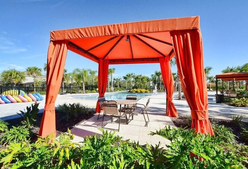 Lavish 5bd/4ba Home With Mickey Room And Stunning Pool Area #5st565