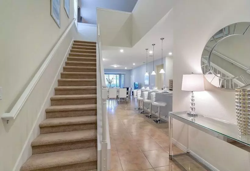 Lavish 5bd/4ba Home With Mickey Room And Stunning Pool Area #5st565