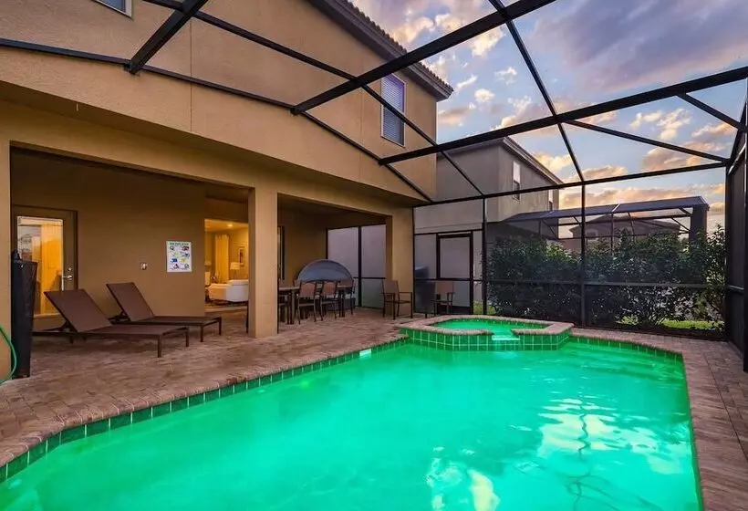 Lavish 5bd/4ba Home With Mickey Room And Stunning Pool Area #5st565
