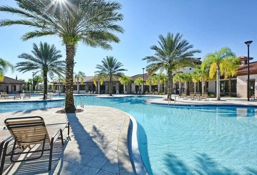 Lavish 5bd/4ba Home With Mickey Room And Stunning Pool Area #5st565