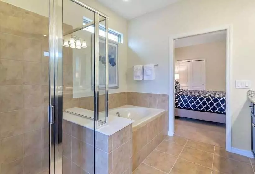 Lavish 5bd/4ba Home With Mickey Room And Stunning Pool Area #5st565