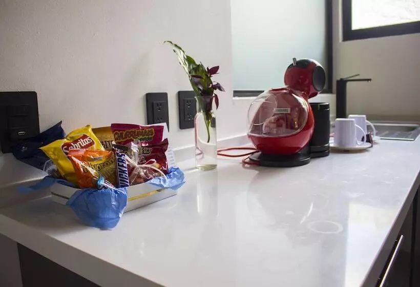 Los Laureles Hotel & Centro De Convenciones