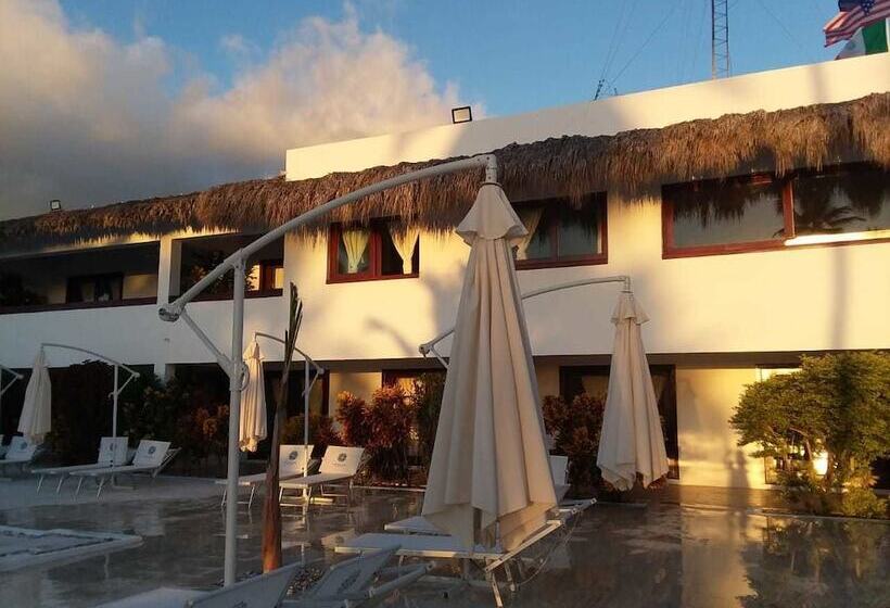 Oasi Encantada Beach Resort