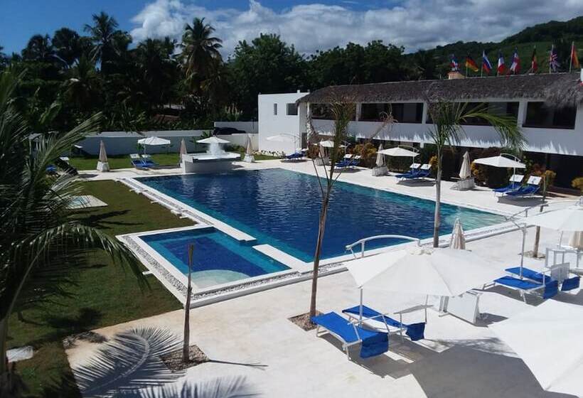 Oasi Encantada Beach Resort