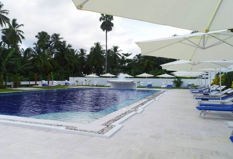 Oasi Encantada Beach Resort