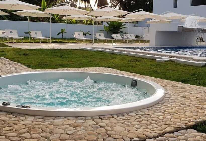 Oasi Encantada Beach Resort