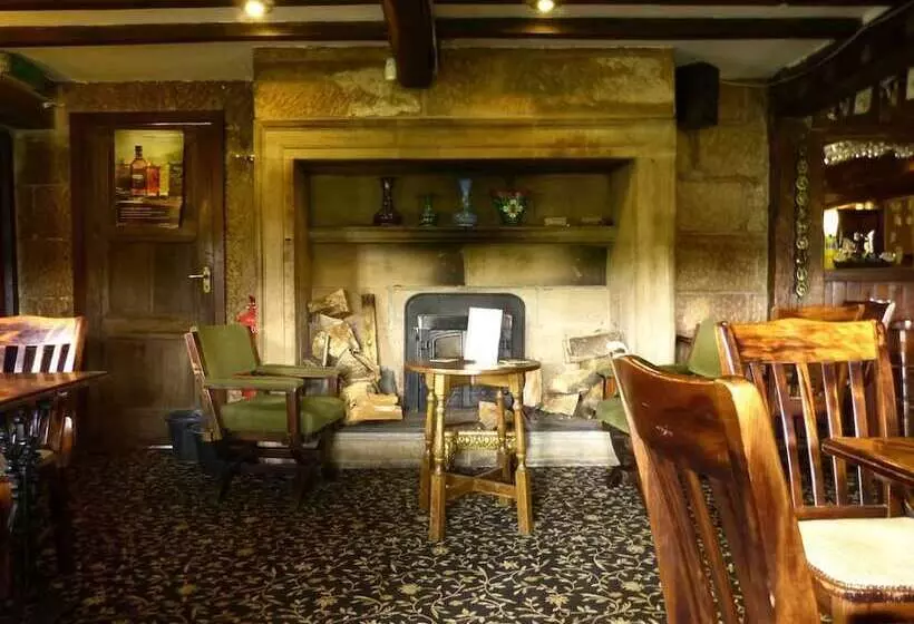 Peakstones Inn
