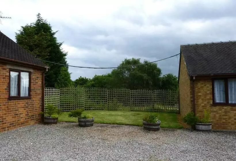 Peakstones Inn