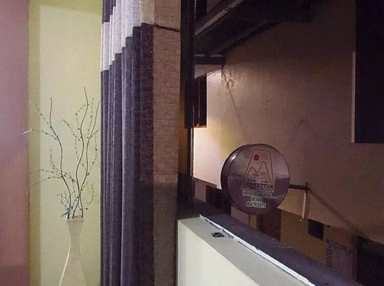 ペンション Hostal Pablos House