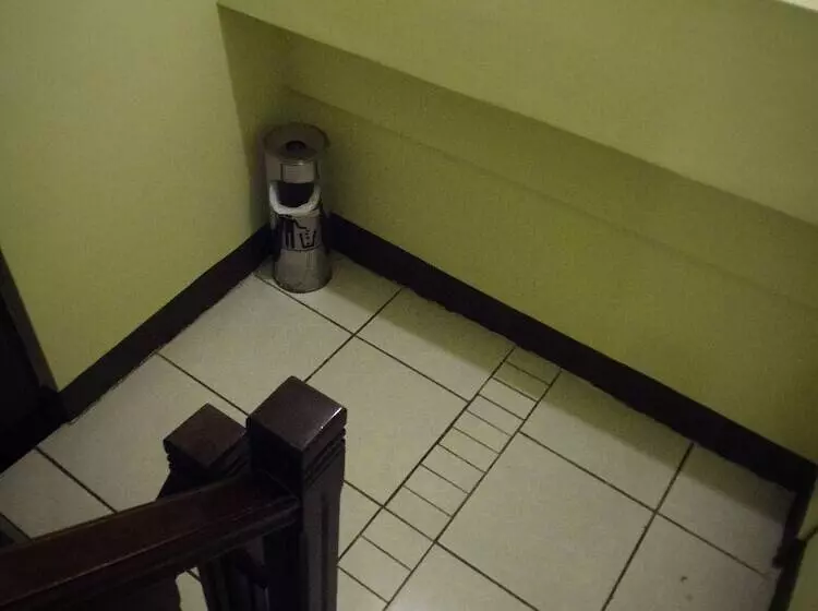 ペンション Hostal Pablos House