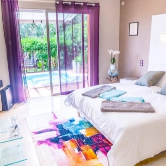 پانسیون Villa Peacock