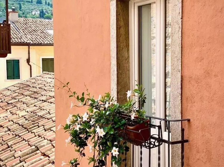 בית מלון כפרי Albergo Gardesana