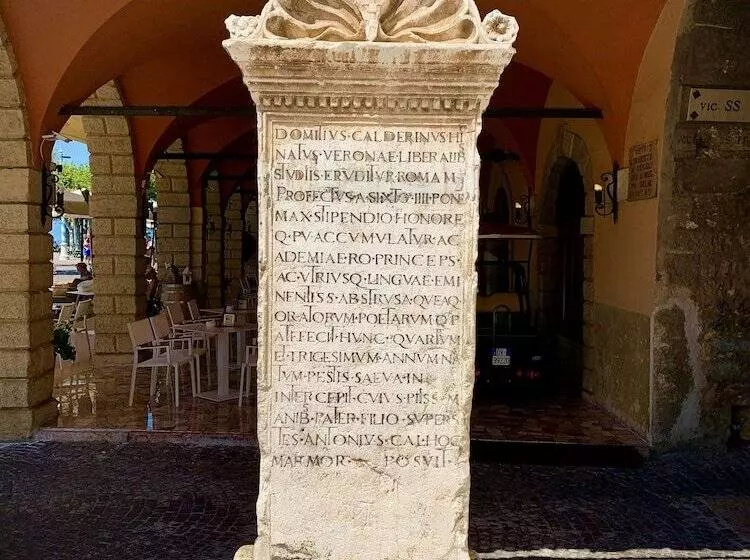 בית מלון כפרי Albergo Gardesana