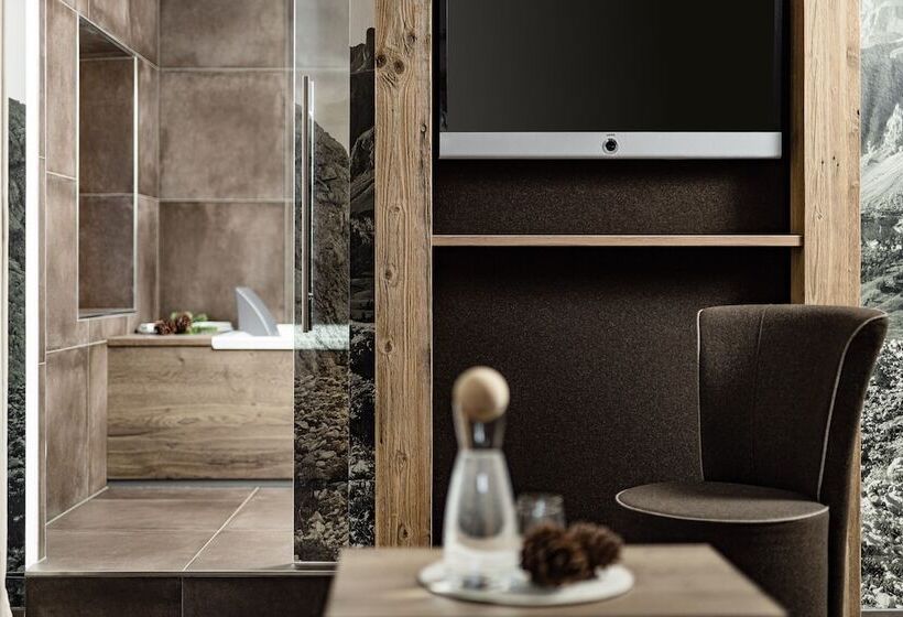 Boutique & Fashion Hotel Maciaconi Gardenahotels