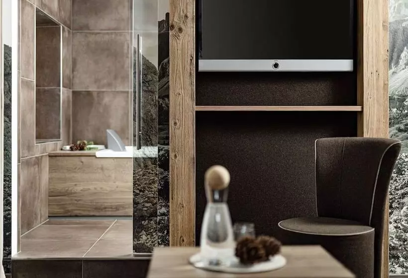 Boutique & Fashion Hotel Maciaconi Gardenahotels