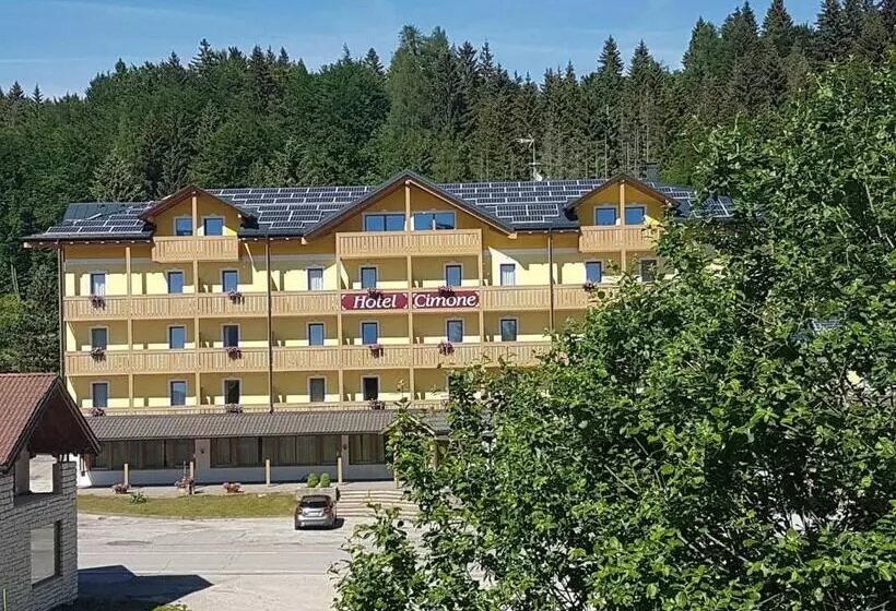 Отель Caminetto Mountain Resort