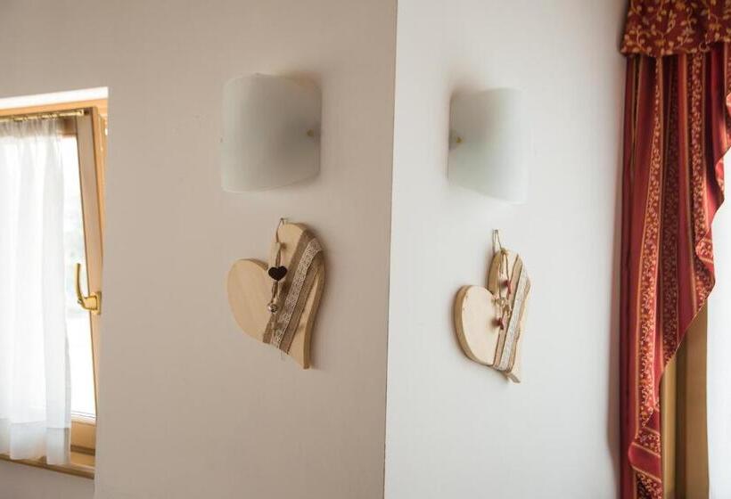 酒店 Caminetto Mountain Resort